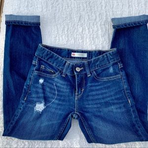 Levis Boyfrnd Distressed Stretch Adj Waistband